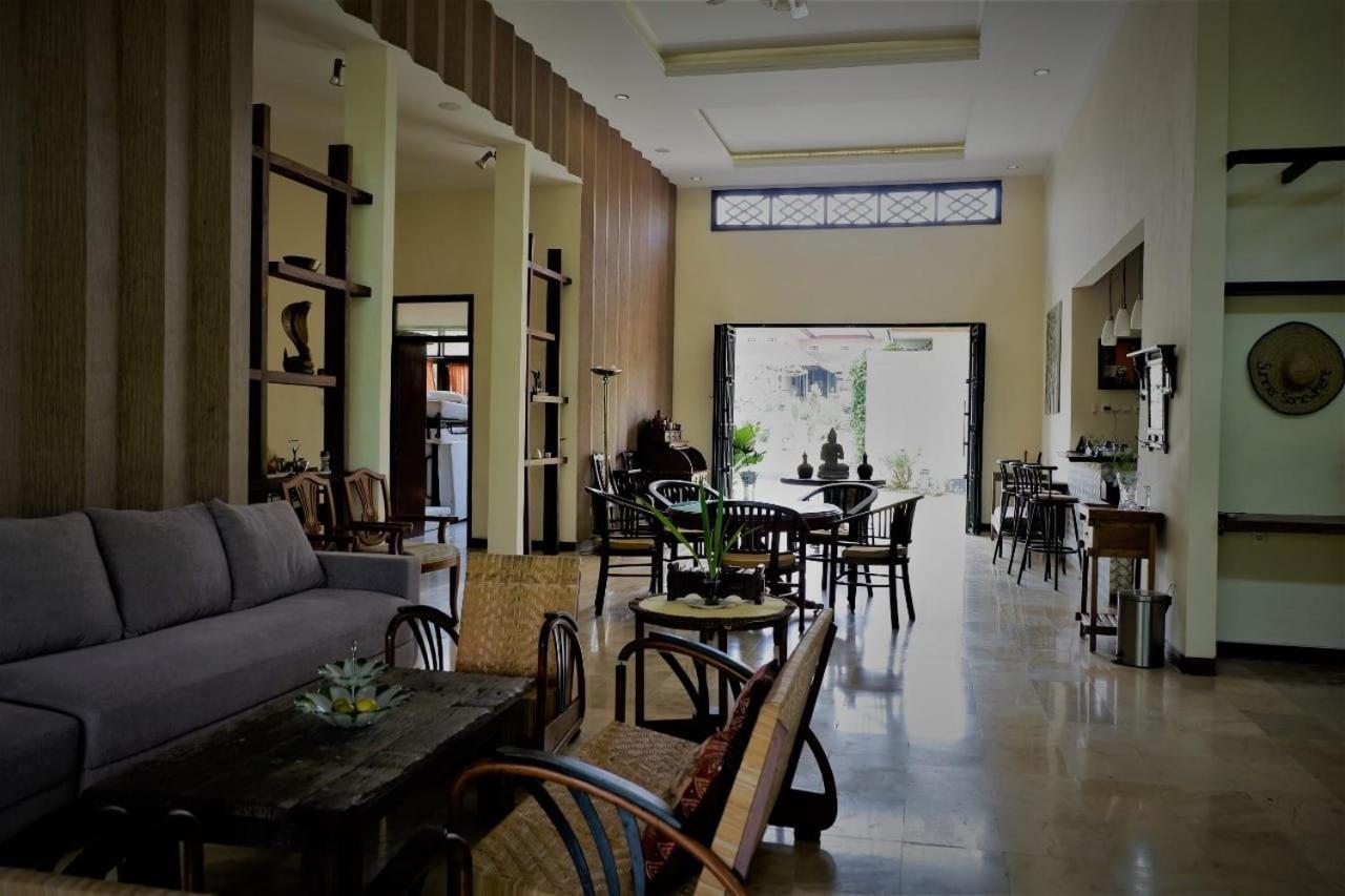 Lodge Kendi